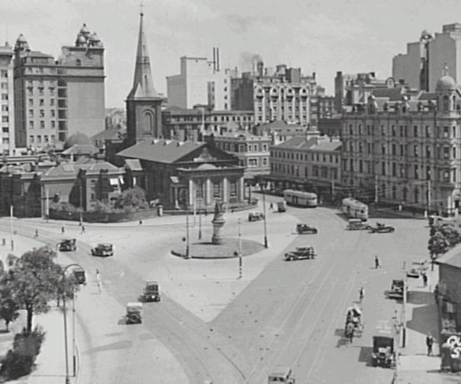 Queen's Square, Sydney c1930