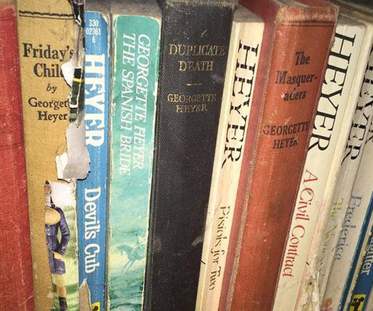 Shelf of Georgette Heyer books