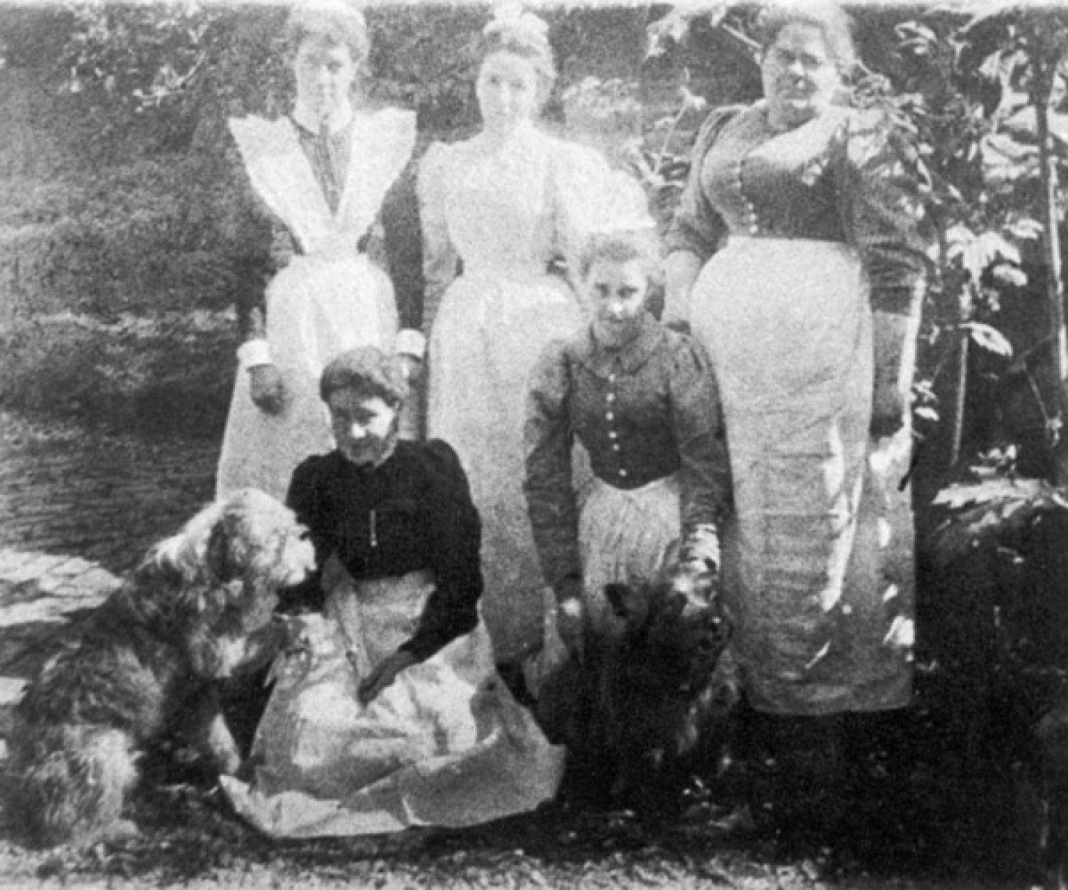Sophia Farrell and maids, 1899.