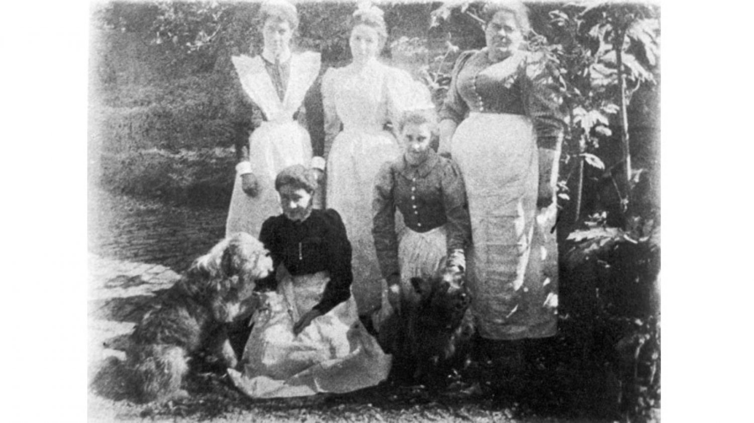 Sophia Farrell and maids, 1899.