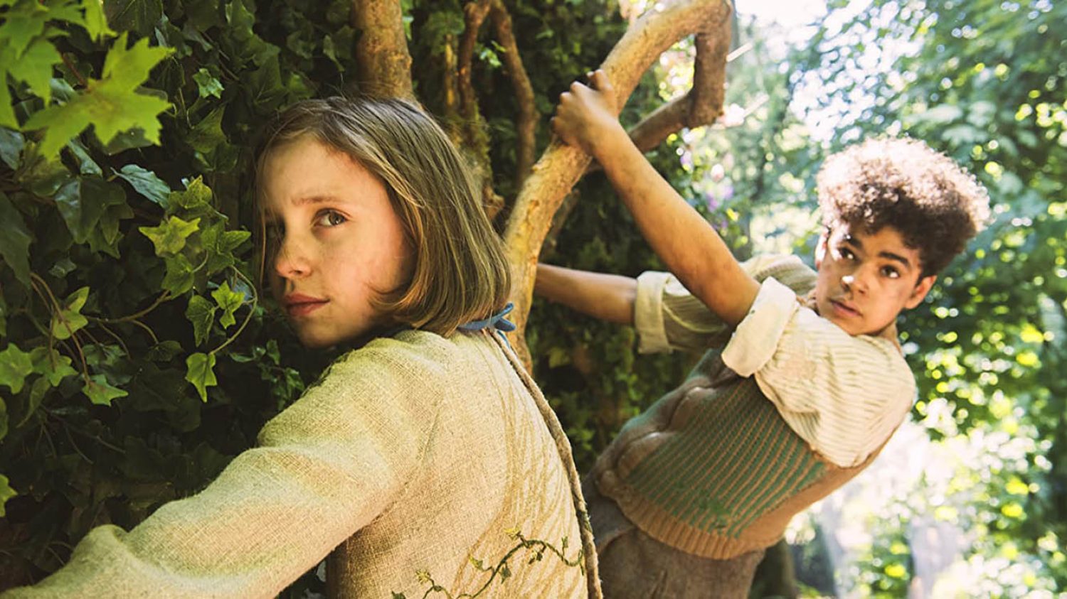 Dixie Egerickx and Amir Wilson in The Secret Garden 2020