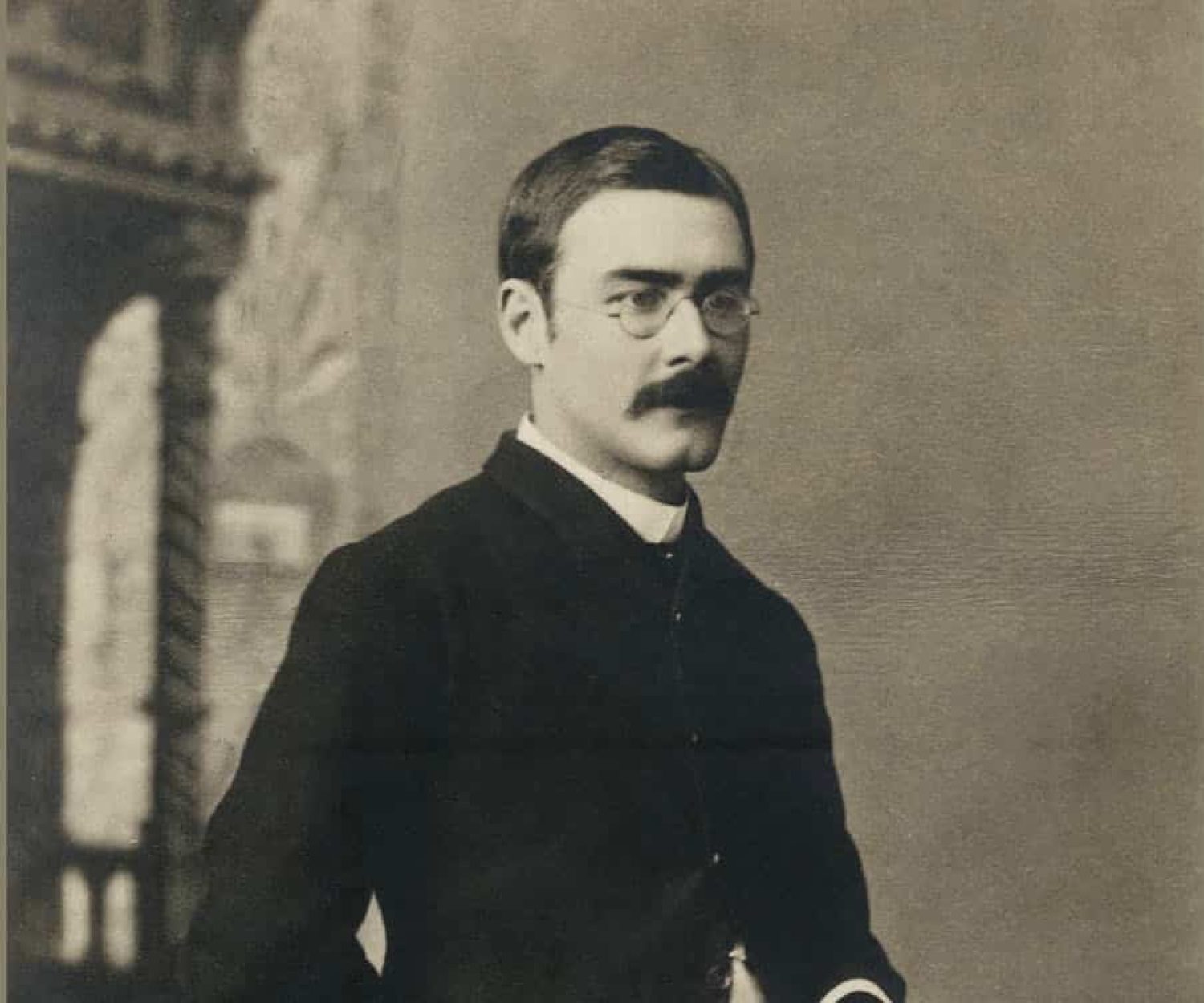 Rudyard Kipling in 1892