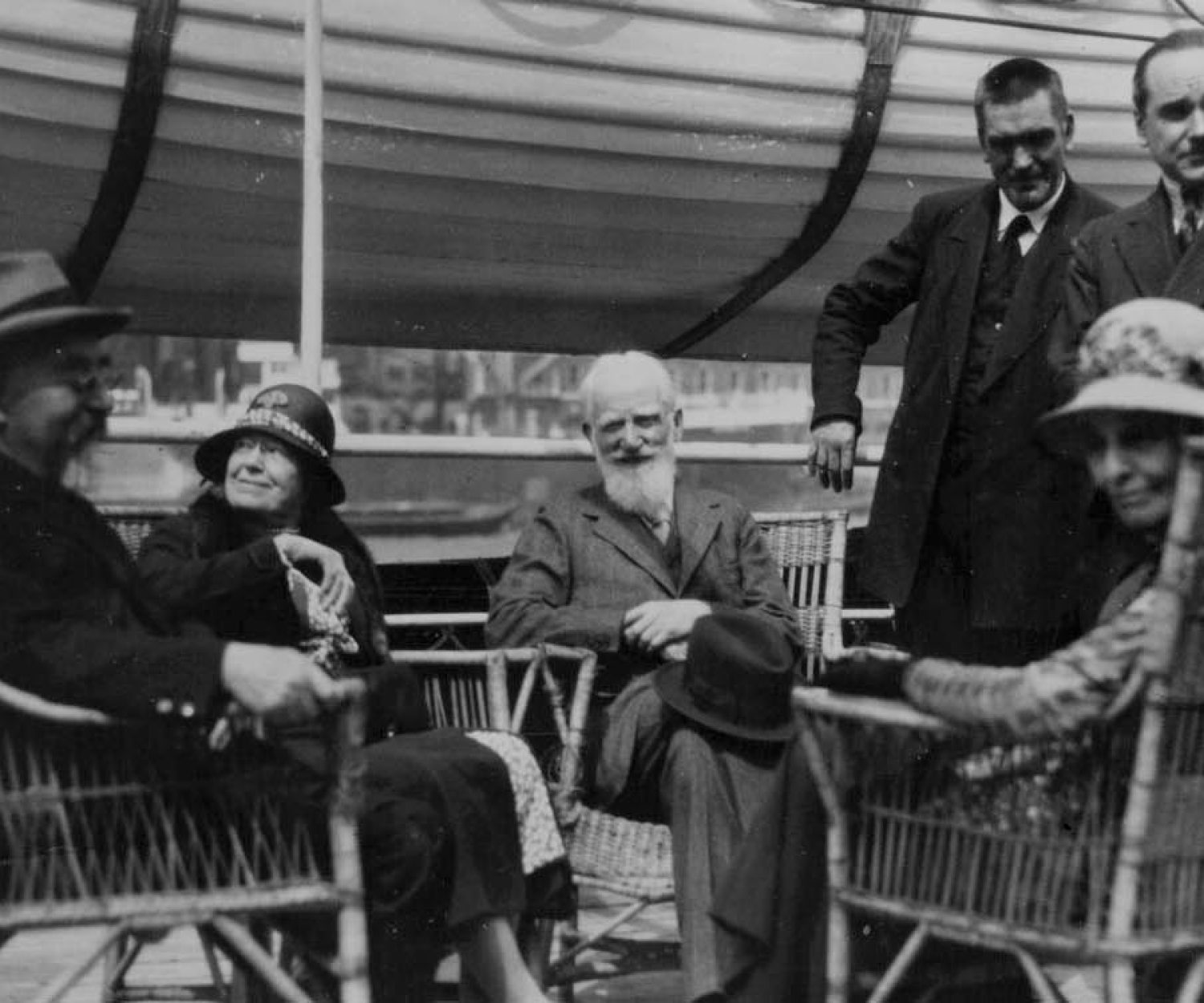 Charlotte and Bernard Shaw (centre) with Sidney Webb and Beatrice Webb (foreground)